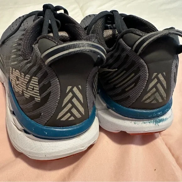 Hoka One One Clifton 5 1093755 FGEB Mens US 11 Running Shoes Gray Sneakers